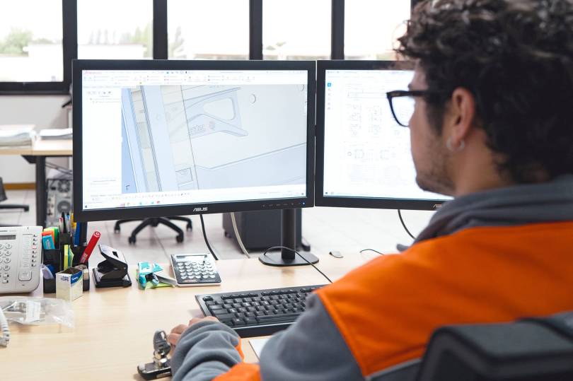 Development of Custom Components 